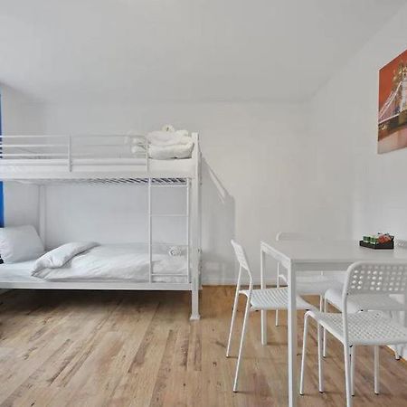 Aplacetostay Central London Apartment, Zone 1 Car Екстер'єр фото