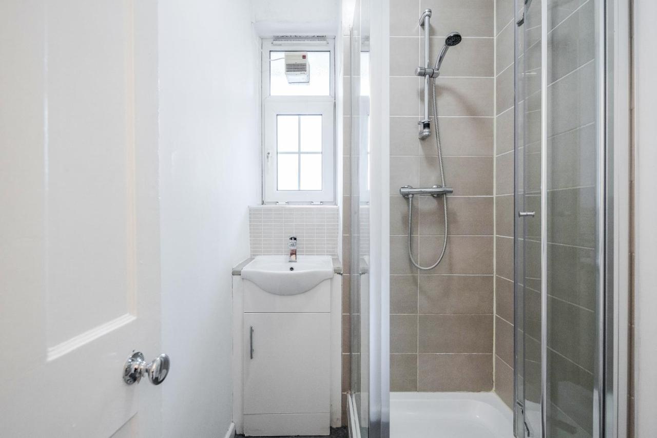 Aplacetostay Central London Apartment, Zone 1 Car Екстер'єр фото
